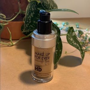 MakeUp Forever Ultra HD Invisible Cover Foundation